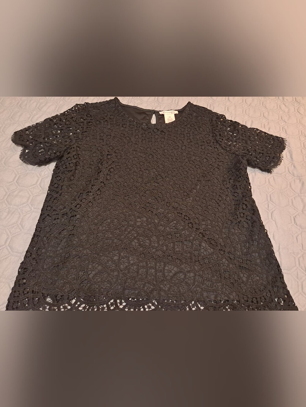 Philosophy Women’s Black Crochet Lace Short Sleeve Top Sz L